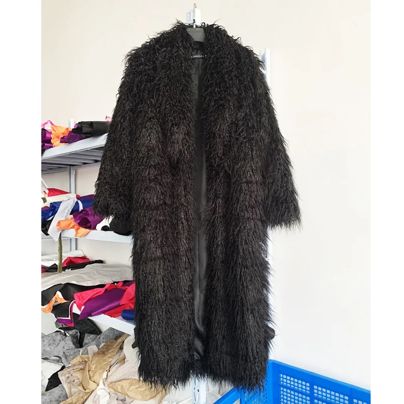 女性模造羊フェイクファーロングコートカーディガン熱ルーズスリ - Wool Coat Peacoat のレビューと価格